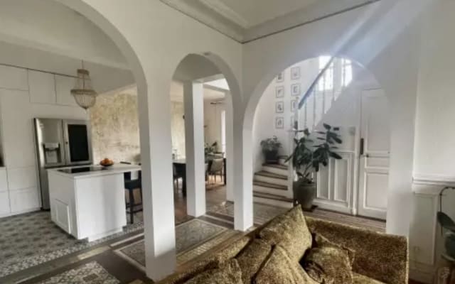 Casa vintage e artistica, sobborgo di Parigi