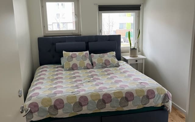 Ruhige und schöne Wohnung. Mit Sauna auf dem Grundstück. Teilen Sie...