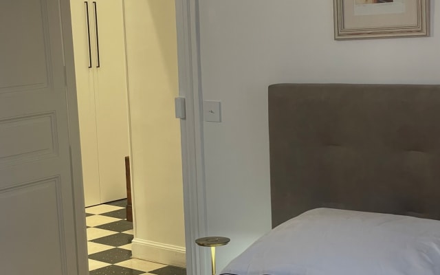 Wohnung denkmalgeschütztes Gebäude - Foto 2