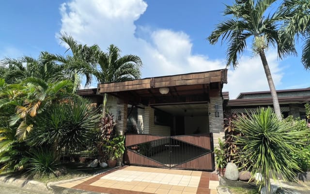 Casa Rossi : Maison philippine tropicale