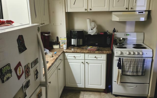 One Bedroom!