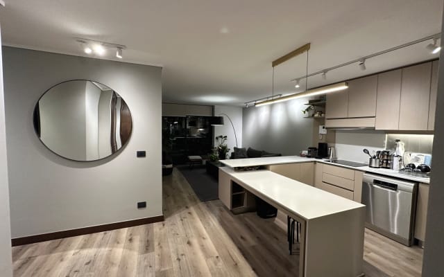 Lindo apartamento em Las Condes. Muito perto da rede de metro