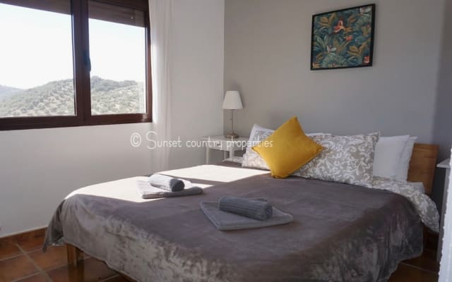 Casa con due camere da letto, self catering, terrazza privata. Grande...