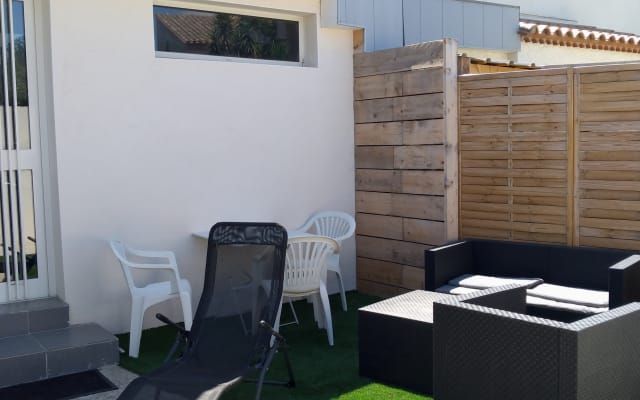 30 m2 ground floor apartment with garden