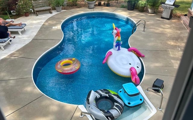Raum im Haus oder Poolhaus - Außenküche, Tagesvermietung möglich - Foto 6