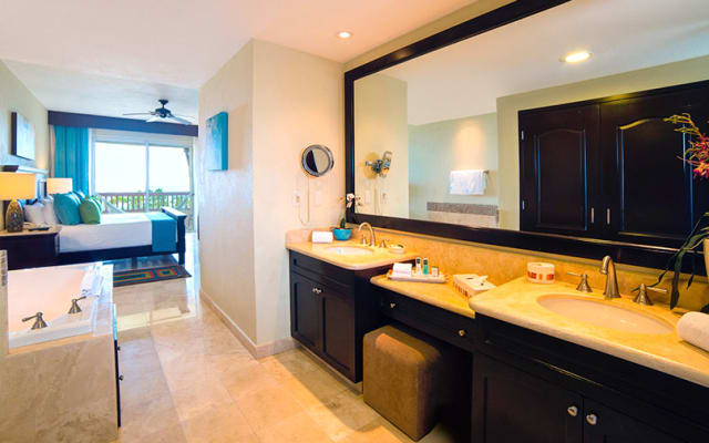 Villa Del Palmar Cancun 1-Bdrm. Suite mit Meerblick. Entspannen Sie...