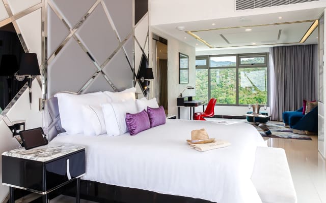Hotel Mousai Puerto Vallarta Corner South Suite. Sagen Sie einfach...