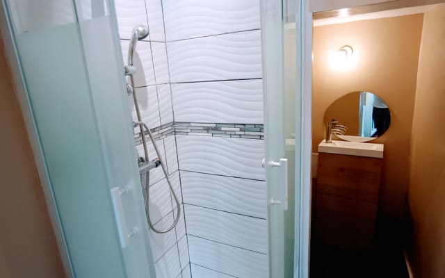 quarto agradável no centro da cidade - Foto 8