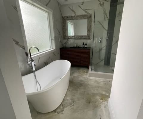 ULTRA Private Mid Century 4 Schlafzimmer Sexy Haus