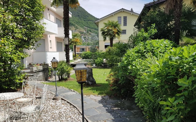 Gianni's listing on misterb&b - Entrata giardino