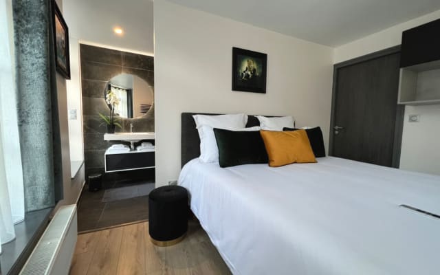 Fully renovated 1841 house in the center of Arras.