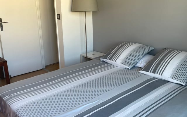 Dedicated bedroom + bathroom on private street in Paris Nation. - Picture 7