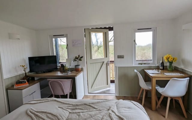 Eine neu renovierte Hütte. Ein perfekter Ort zum Beobachten von...
