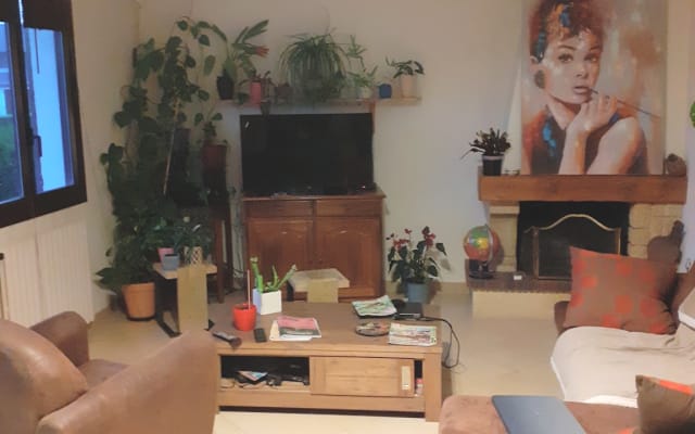 Room in a quiet house