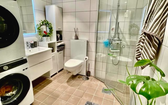 Eine zentrale, moderne und schöne Wohnung in der Stadt Lørenskog
