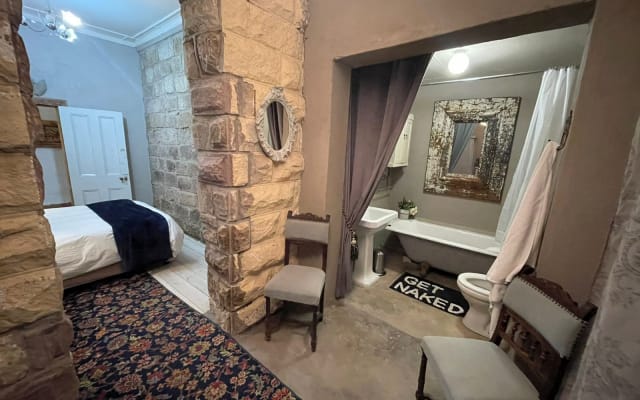 Love Story Guest House in Paul Roux SA