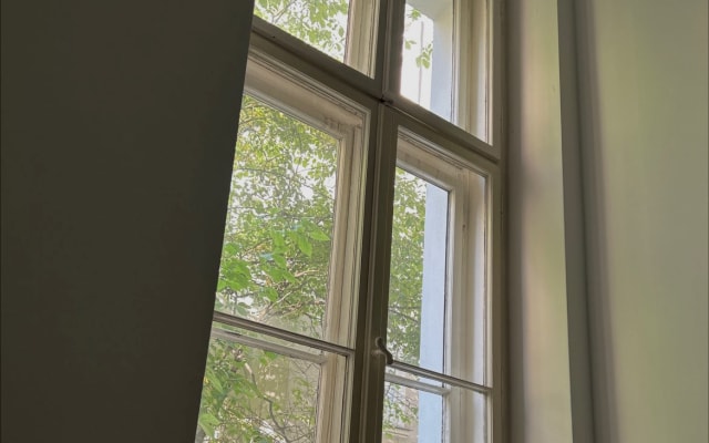 Welcome to your cozy Home in Berlin- perfect for LGBTQIAP+ folks!