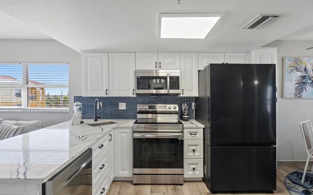 Brand New Waterfront Condo Right Across the Street From Beach-Pool/Spa