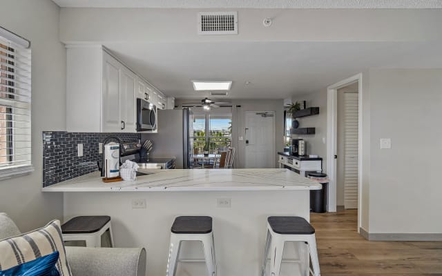 Brand New Waterfront Condo Right Across the Street From Beach-Pool/Spa