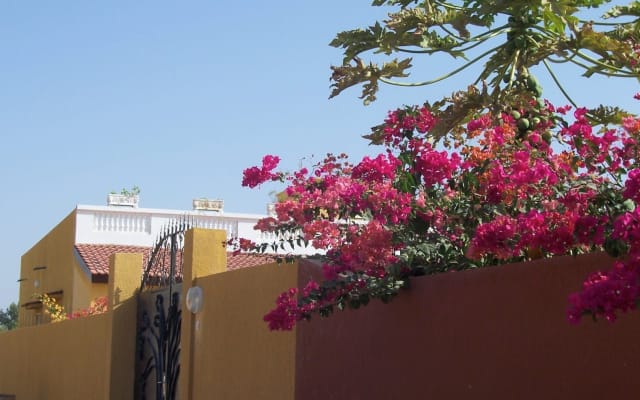 Une belle Villa avec jardin, piscine hors Résidence à Ngaparou Sénégal - Photo 11