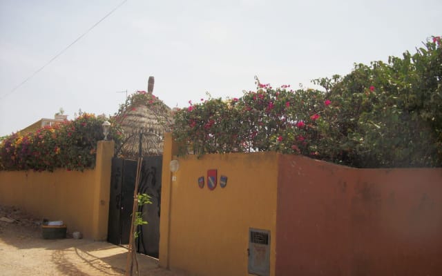 Une belle Villa avec jardin, piscine hors Résidence à Ngaparou Sénégal - Photo 12