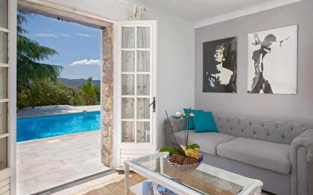 La Connexion: A 100% gay men and gay owned- boutique resort -1