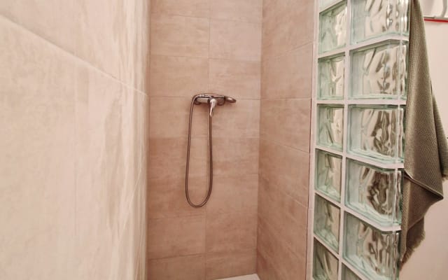 Great double room, 50mts from the beach! - Picture 9