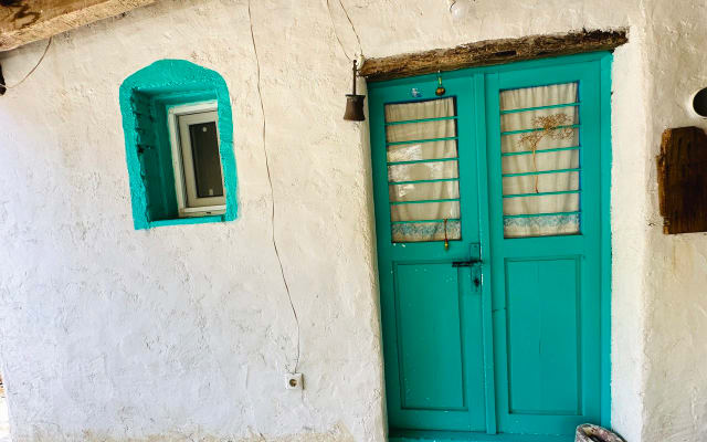 Une maison de village confortable avec une vue imprenable sur la mer...