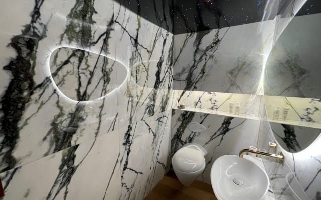 Appartamento nella galleria pop-up di un vallesano Mayen