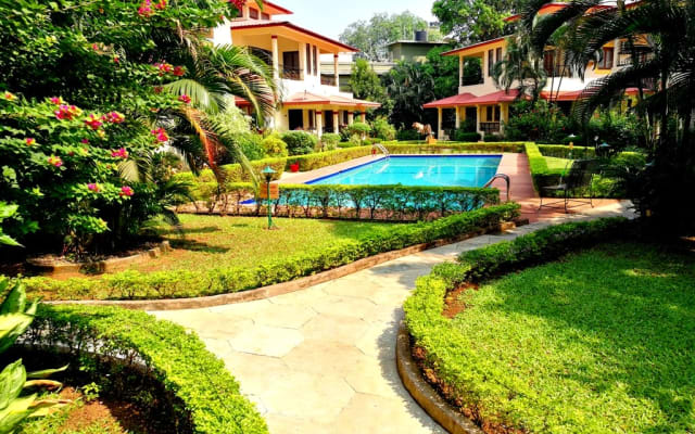 2BHK Hermoso apartamento cerca de la playa de candolim en Goa.