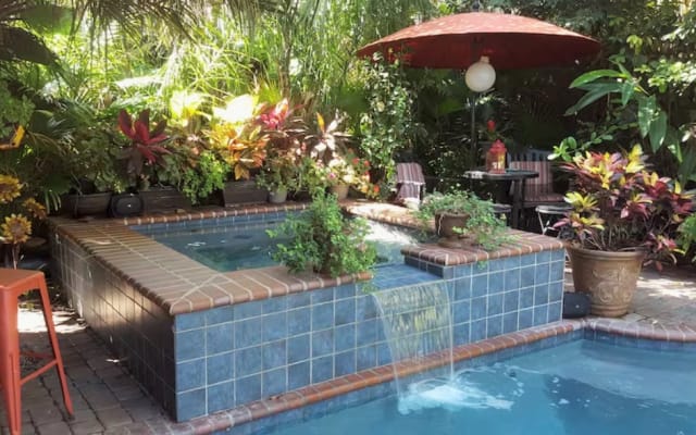GAY Oasis IN NOLA with a Private Pool & Spa (Clothing Optional :-)