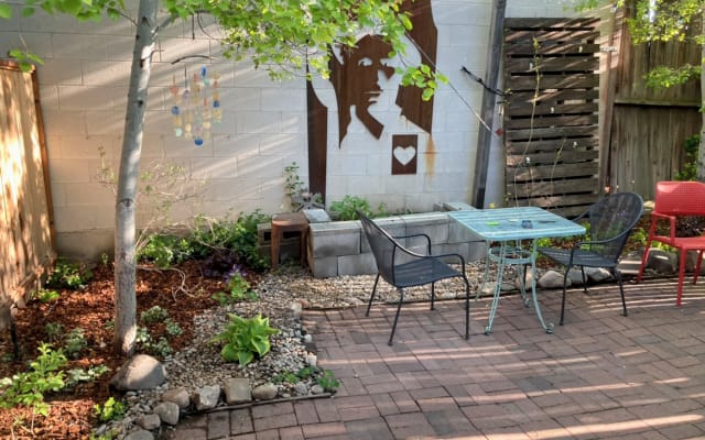 Urban Downtown Bungalow