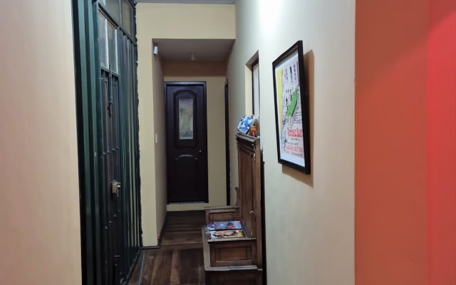 Quarto em lindo apartamento em San Marcos - Quito -