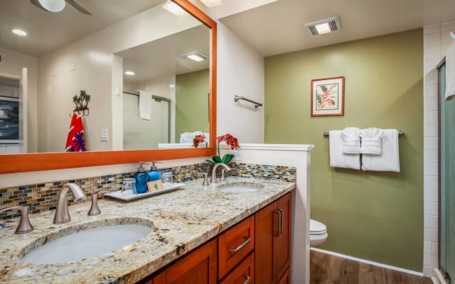 Prime Kona Condo : Vues spectaculaires, près de la ville ! Piscines...