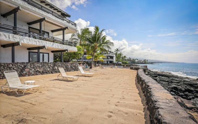 Condominio di prima scelta a Kona: vista spettacolare, vicino alla città! Piscine! Sole! - Foto 5