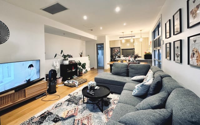 Quarto privado, casa em Flemington. 10 min para o cbd