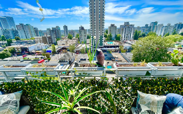 Brilhante e bonito espaço partilhado no coração da comunidade queer