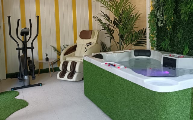 Lodge di lusso con area relax -Spa-Sauna-Piscina riscaldata
