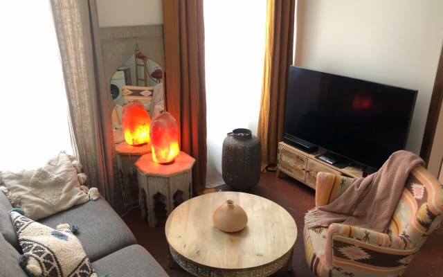 Beautiful room in the heart of the marsh