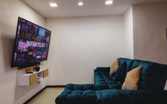 Apartamento entero de 3 habitaciones - Indigo 12