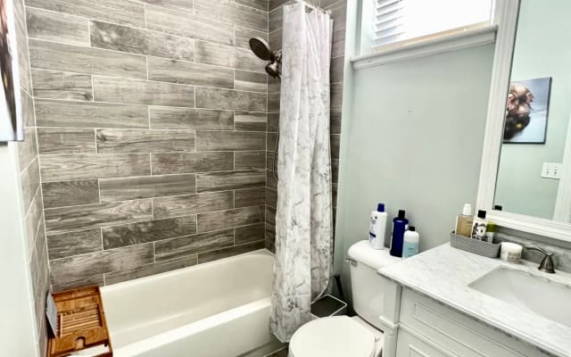 Modern condo in Boystown