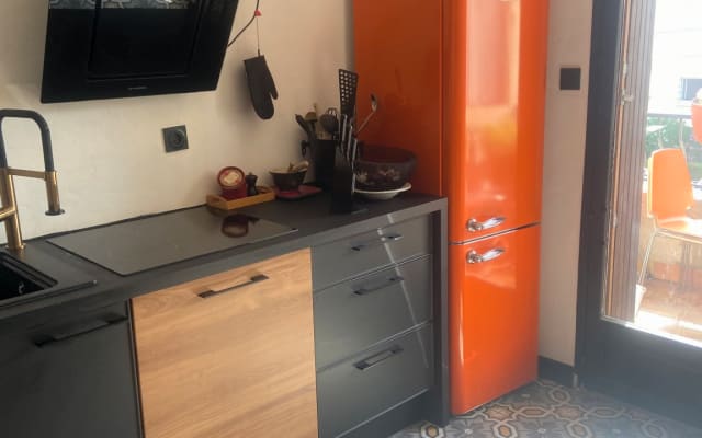 Bel appartement proche place de la   comédie