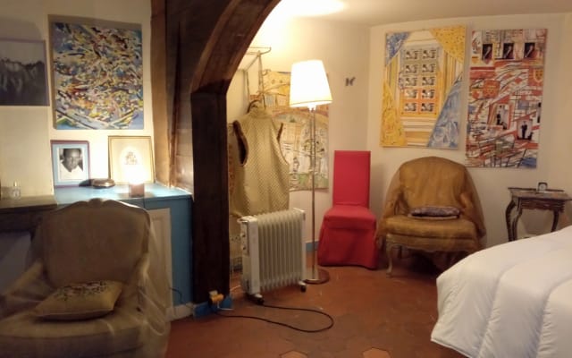 82M 2 ideal for a stay in the heart of Paris..Montorgueil. Wifi.
