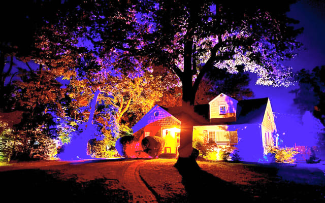 Private Bedrooms available in Shared Home with access to Pool & More
