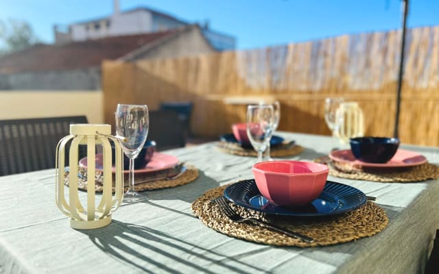 Soleado apartamento con amplia terraza cerca de Lisboa
