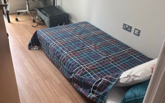Single room. Zone 1 / E1 City