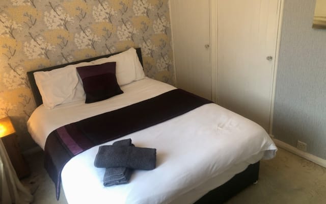 Delightful Room in Failsworth Manchester