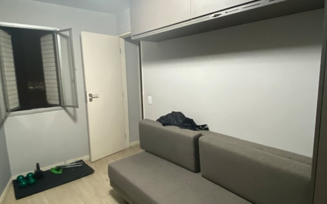 Accogliente camera e bagno vicino a viale paulista. Preferibile...