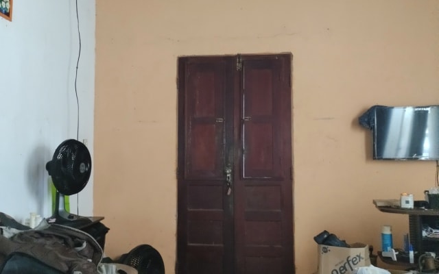 Empty room, simple cozy house, close to Recife and the surrounding...