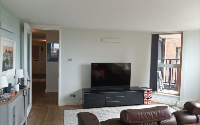 Modern apartment in Chelsea with fantastic views